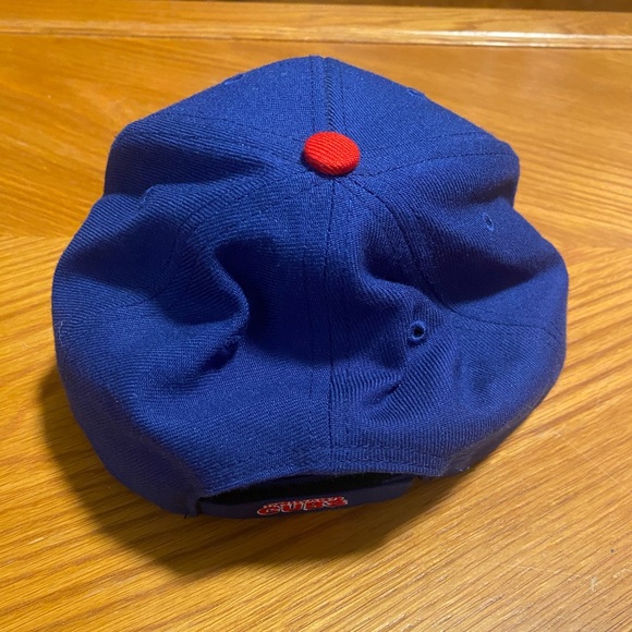 Chicago Cubs Hat - Picture 2 of 2